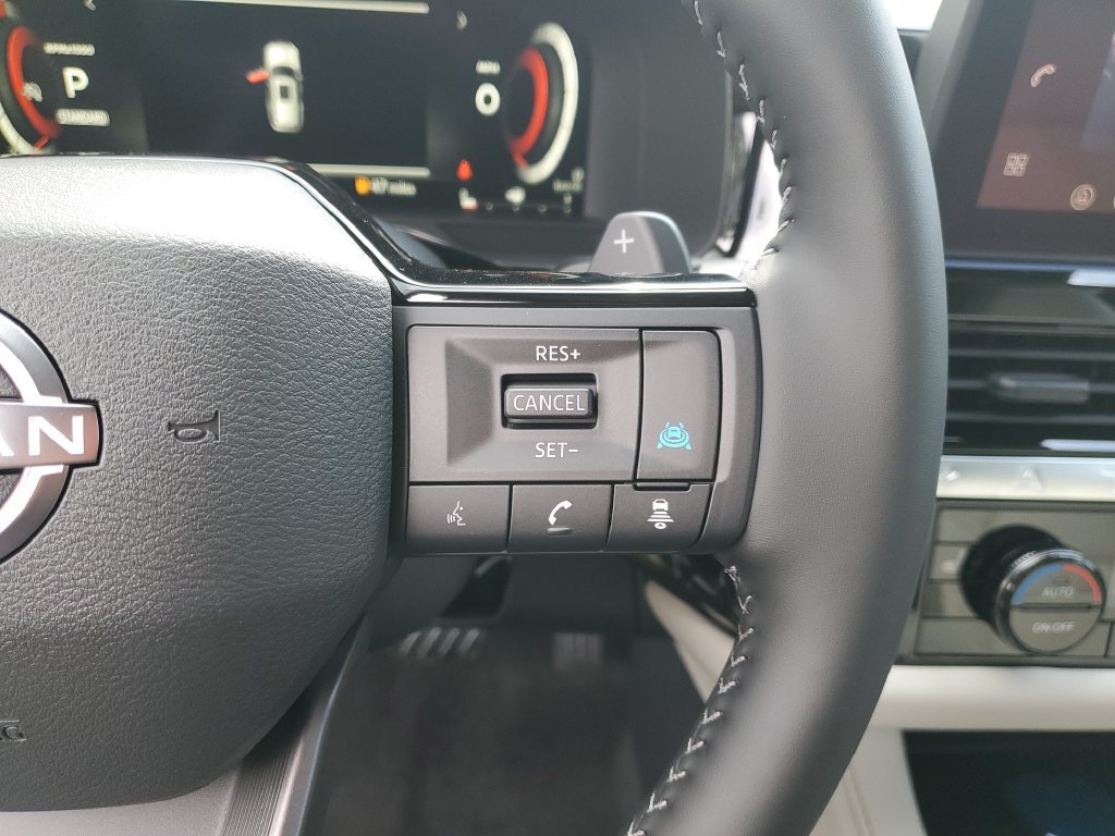 New 2026 Nissan Pathfinder SL FWD image 25