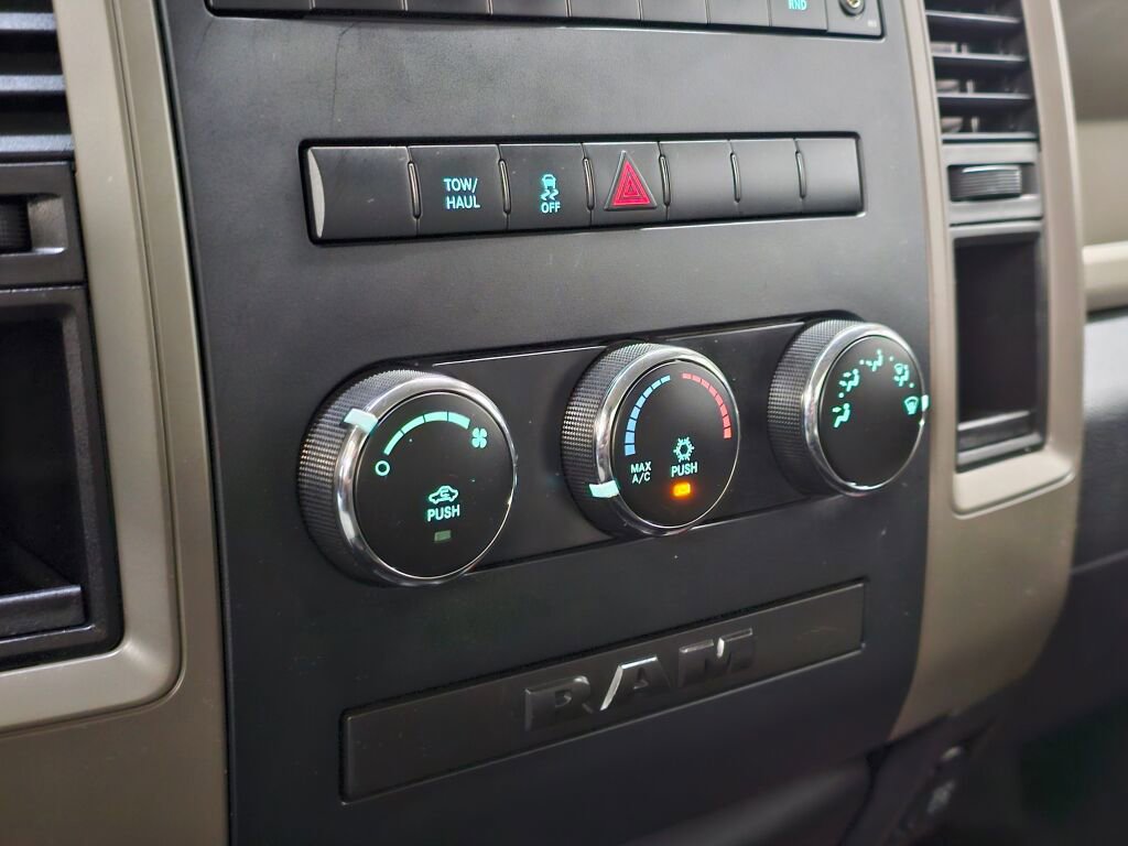 Used 2012 RAM 1500 ST RWD image 23