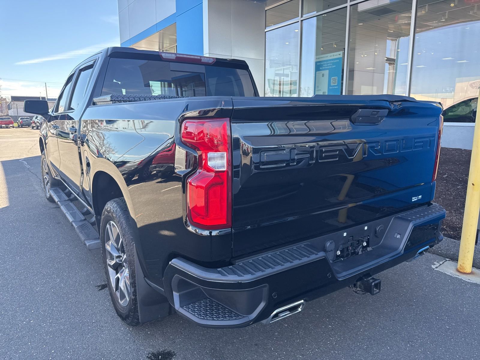 Used 2020 Chevrolet Silverado 1500 RST AWD/4WD image 8