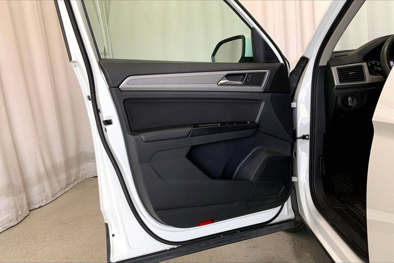 Used 2019 Volkswagen Atlas S FWD image 21