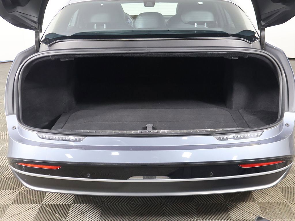 Used 2024 Lucid Air Touring AWD/4WD image 20