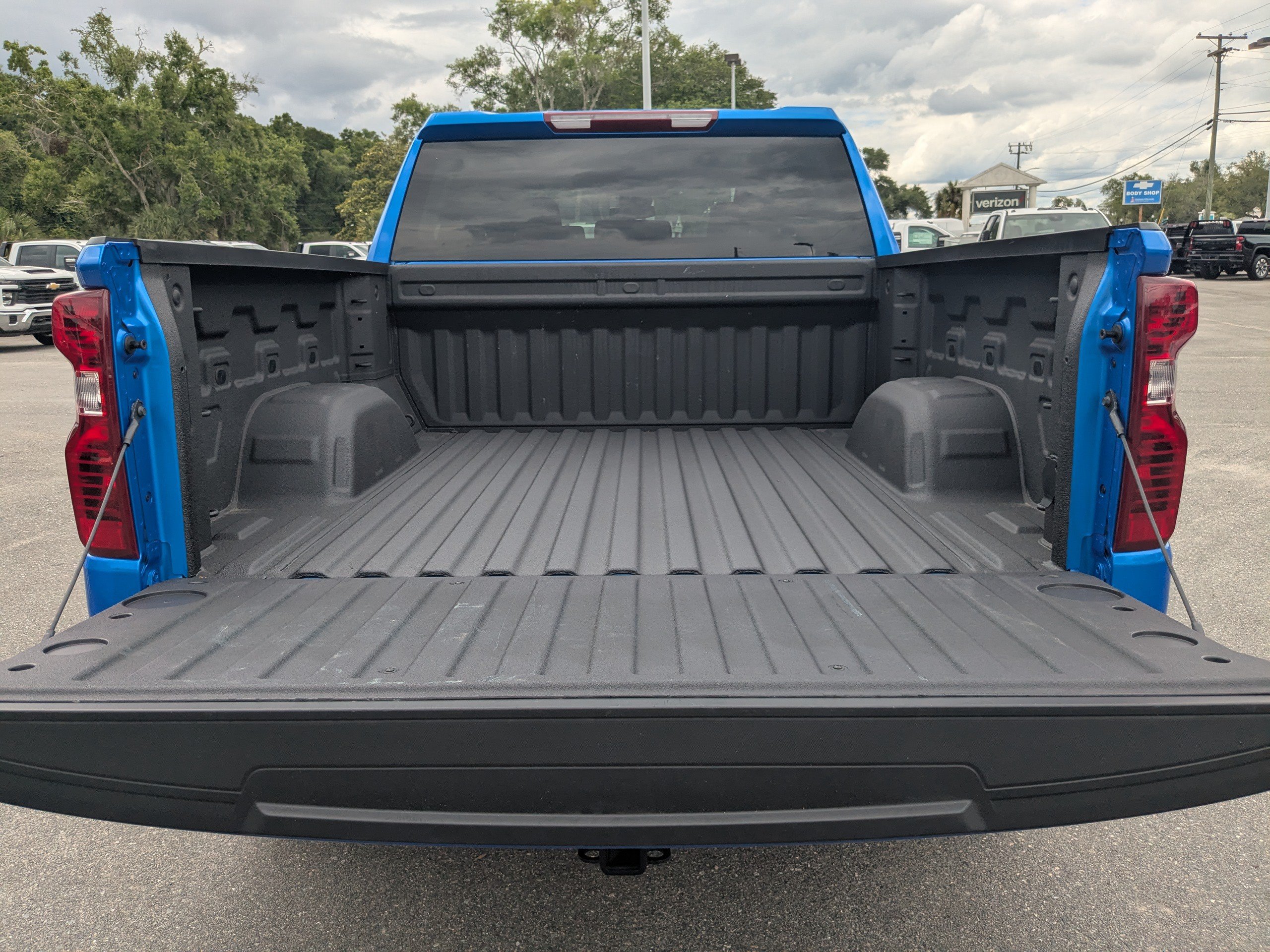 New 2026 Chevrolet Silverado 1500 Custom AWD/4WD image 14