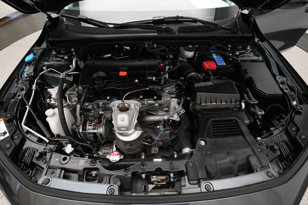 Used 2023 Honda Civic LX image 3