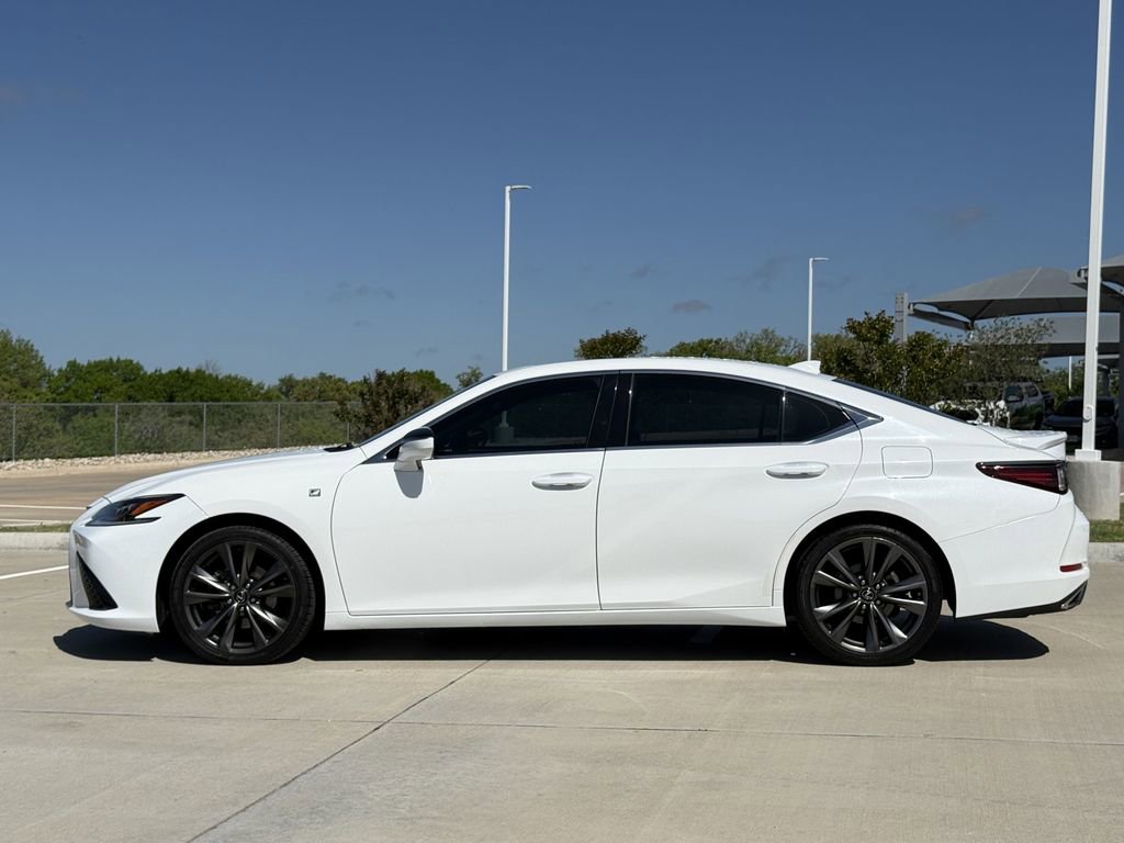 Used 2021 Lexus ES 350 F Sport w/ Accessory Package FWD image 3