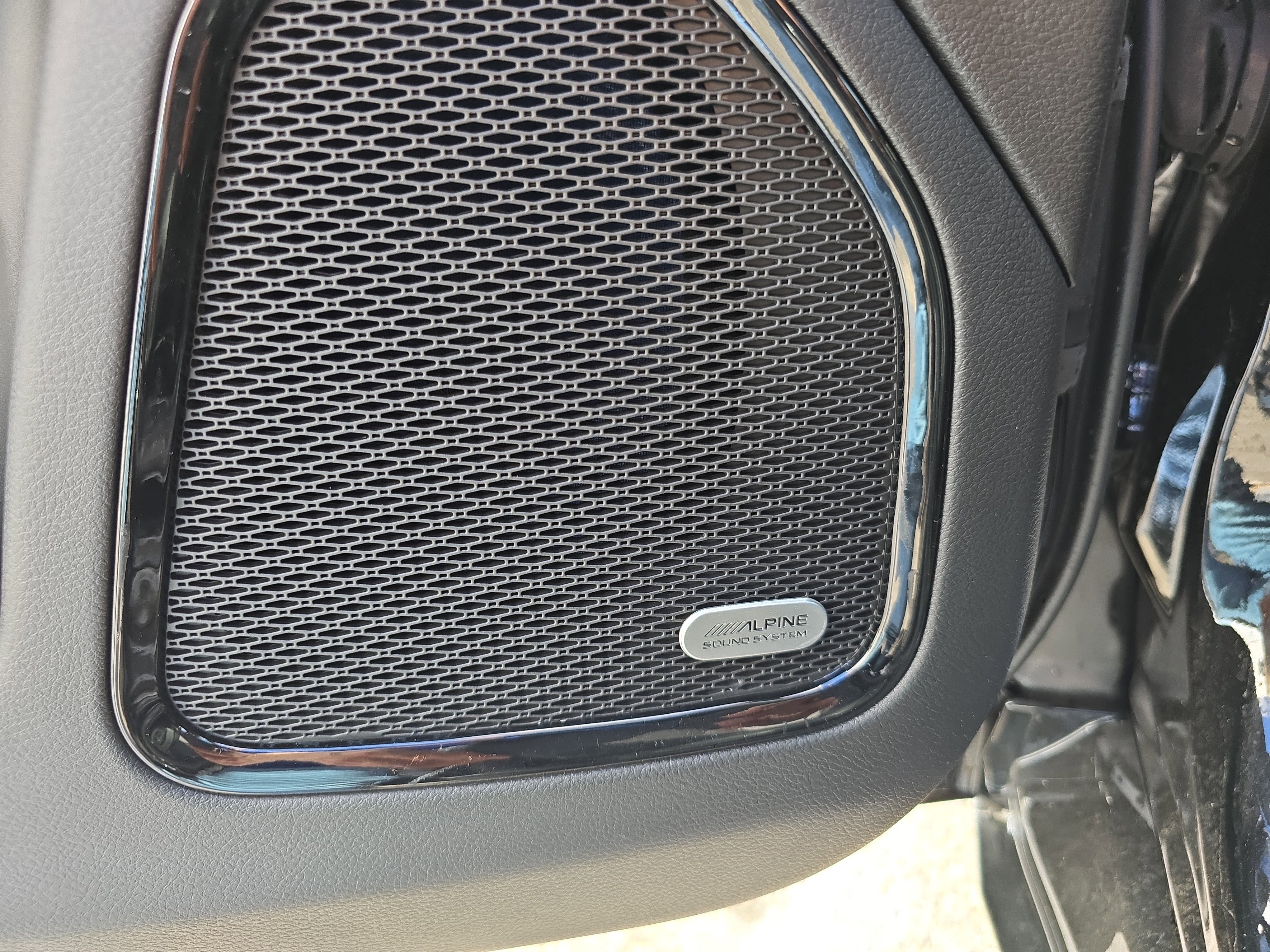 New 2025 Jeep Compass Limited w/ High Altitude Package image 19