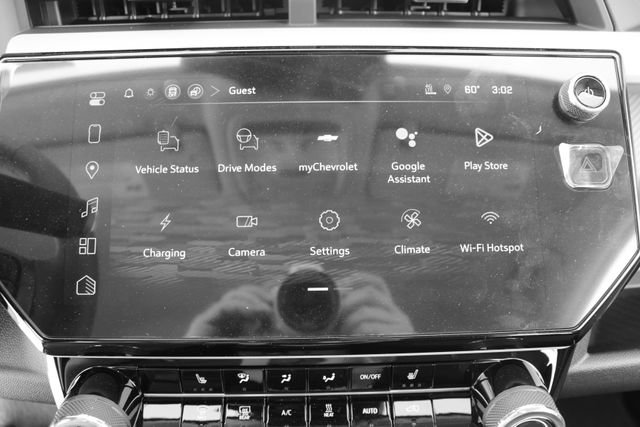New 2027 Chevrolet Bolt LT image 13