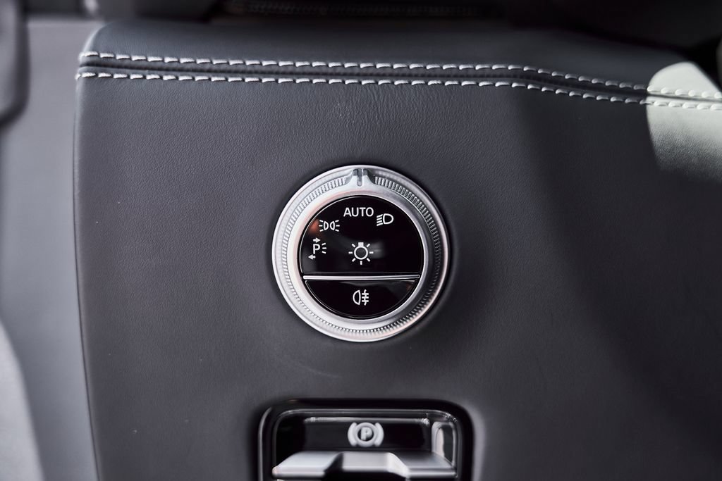 Used 2025 Mercedes-Benz AMG GT 63 image 48