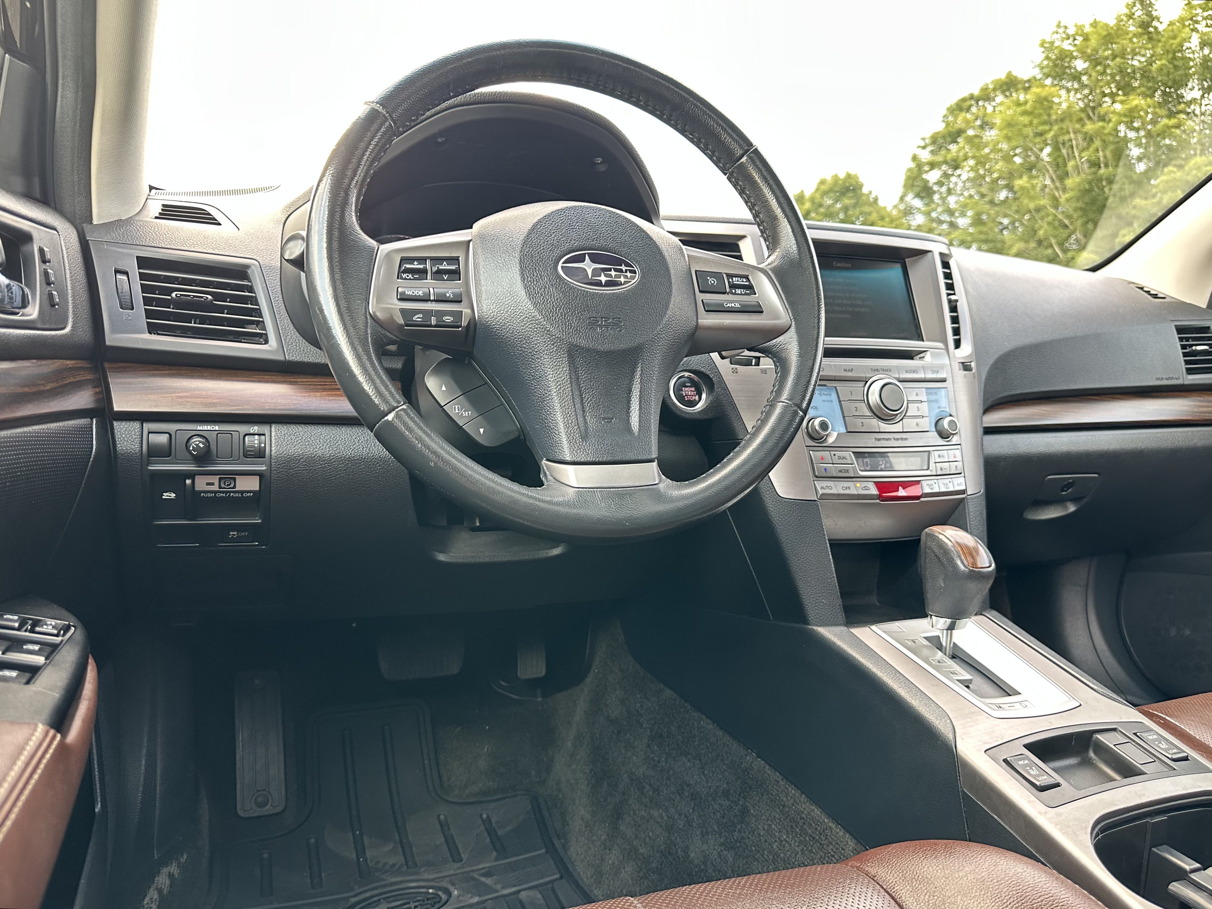 Used 2013 Subaru Outback 3.6R Limited w/ Special Appearance Pkg AWD/4WD image 17