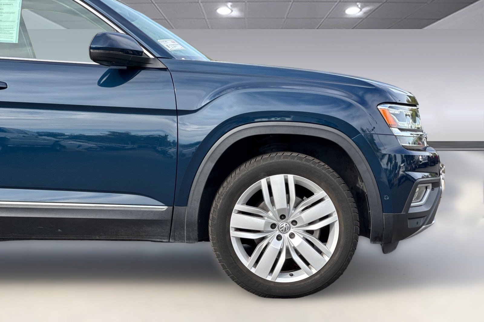 Used 2019 Volkswagen Atlas SEL Premium AWD/4WD image 34