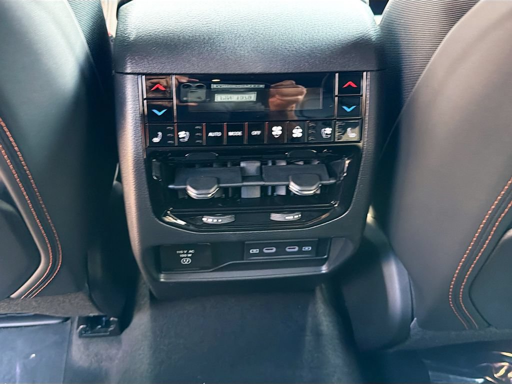 New 2026 Jeep Grand Cherokee Summit AWD/4WD image 22