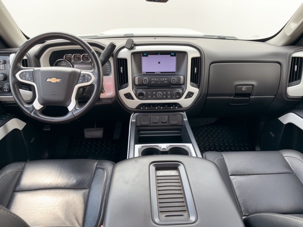 Used 2017 Chevrolet Silverado 1500 LTZ Z71 w/ LTZ Plus Package AWD/4WD image 17
