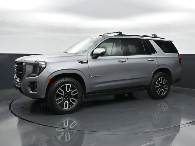 Used 2023 GMC Yukon AT4 w/ Technology Package AWD/4WD image 6