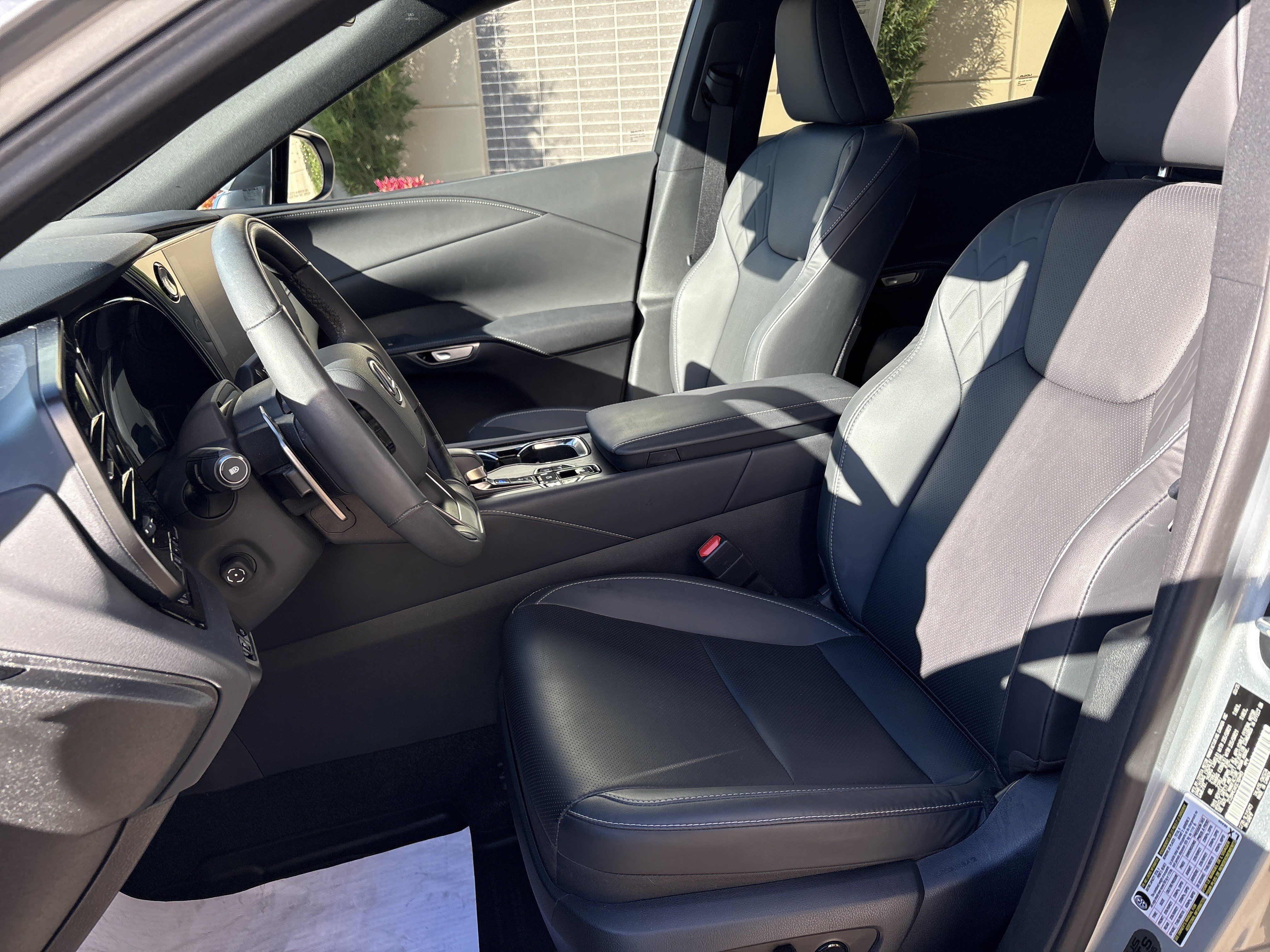 Certified 2025 Lexus RX 350 Premium w/ Convenience Package AWD/4WD image 16