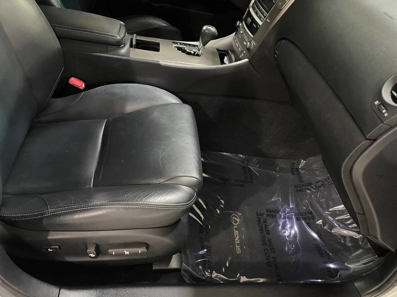 Used 2009 Lexus IS 250 image 29