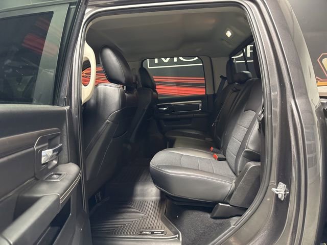 Used 2018 RAM 3500 Big Horn w/ Sport Appearance Group AWD/4WD image 13