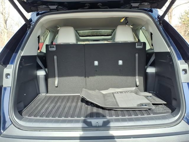 Used 2026 Toyota Grand Highlander Platinum image 8