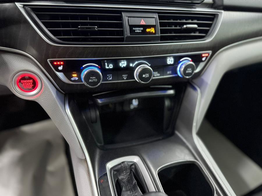 Used 2020 Honda Accord EX image 21