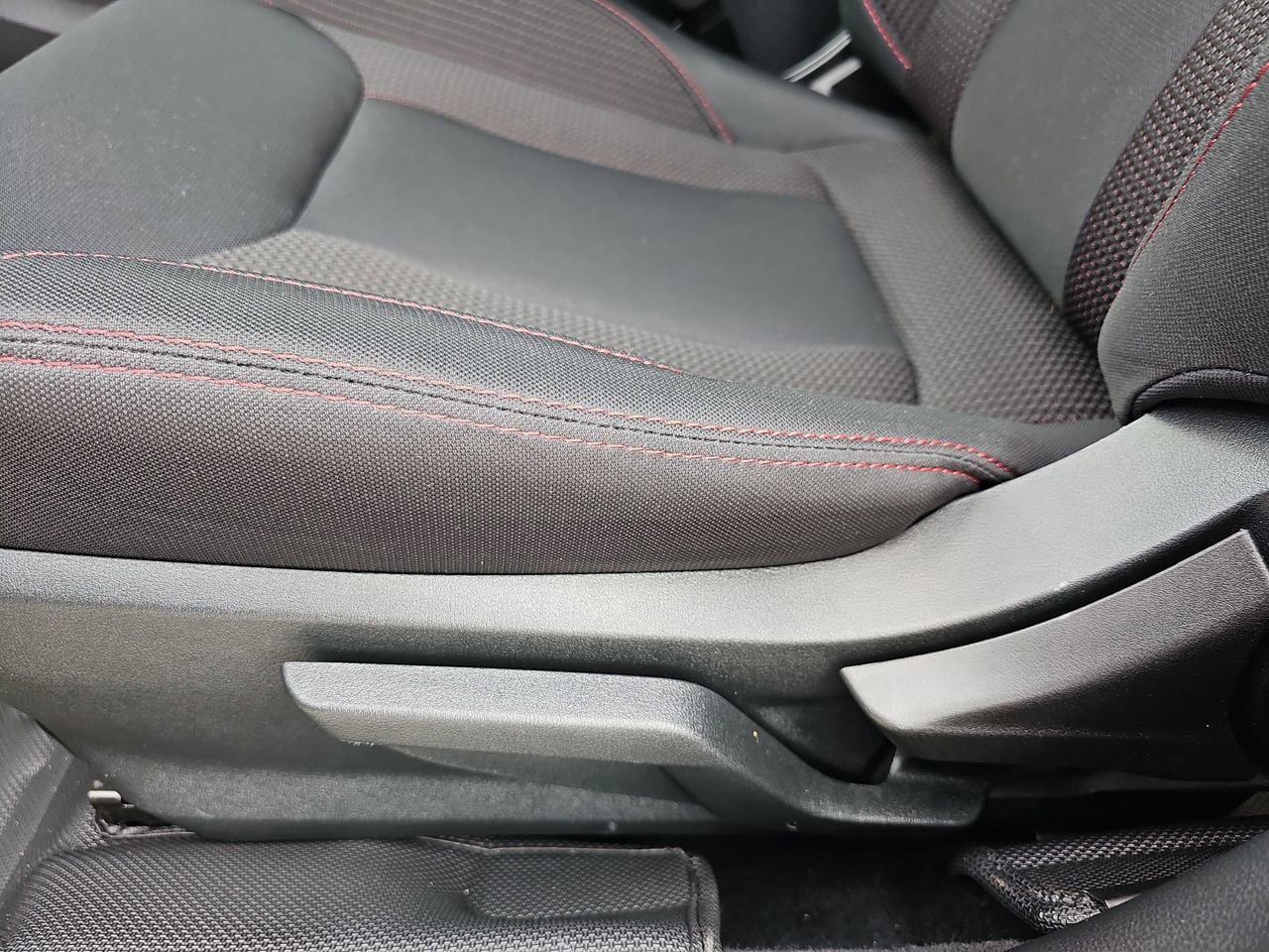 Used 2024 Subaru WRX Premium AWD/4WD image 33