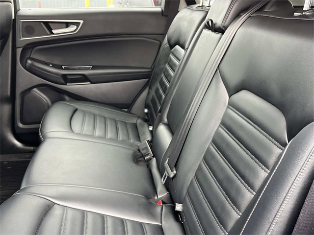 Used 2019 Ford Edge SEL w/ Equipment Group 201A image 21