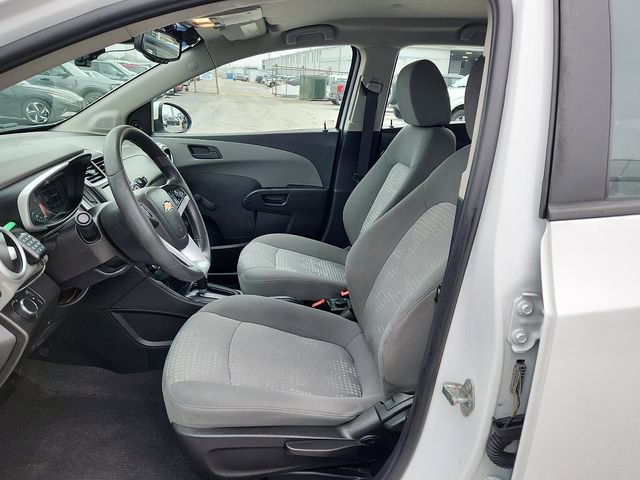 Used 2020 Chevrolet Sonic LT image 8