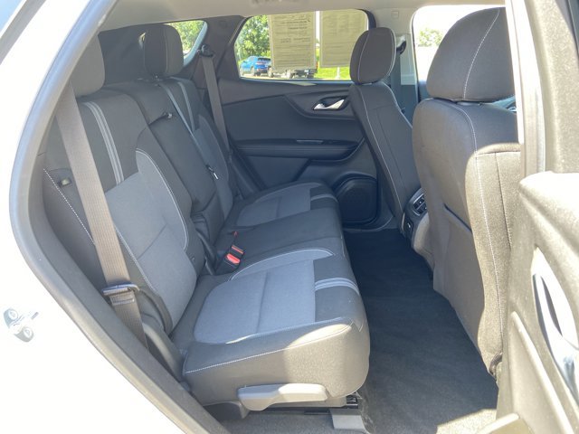 Used 2024 Chevrolet Blazer LT w/ Convenience Package FWD image 14