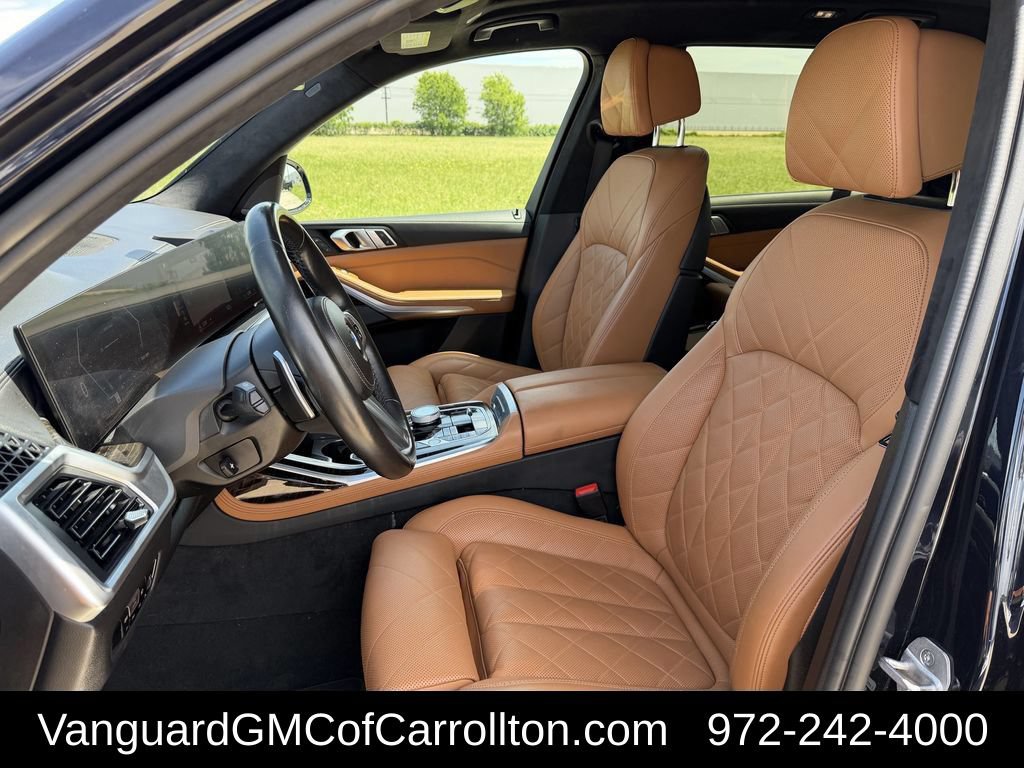 Used 2023 BMW X7 xDrive40i w/ M Sport Package AWD/4WD image 28