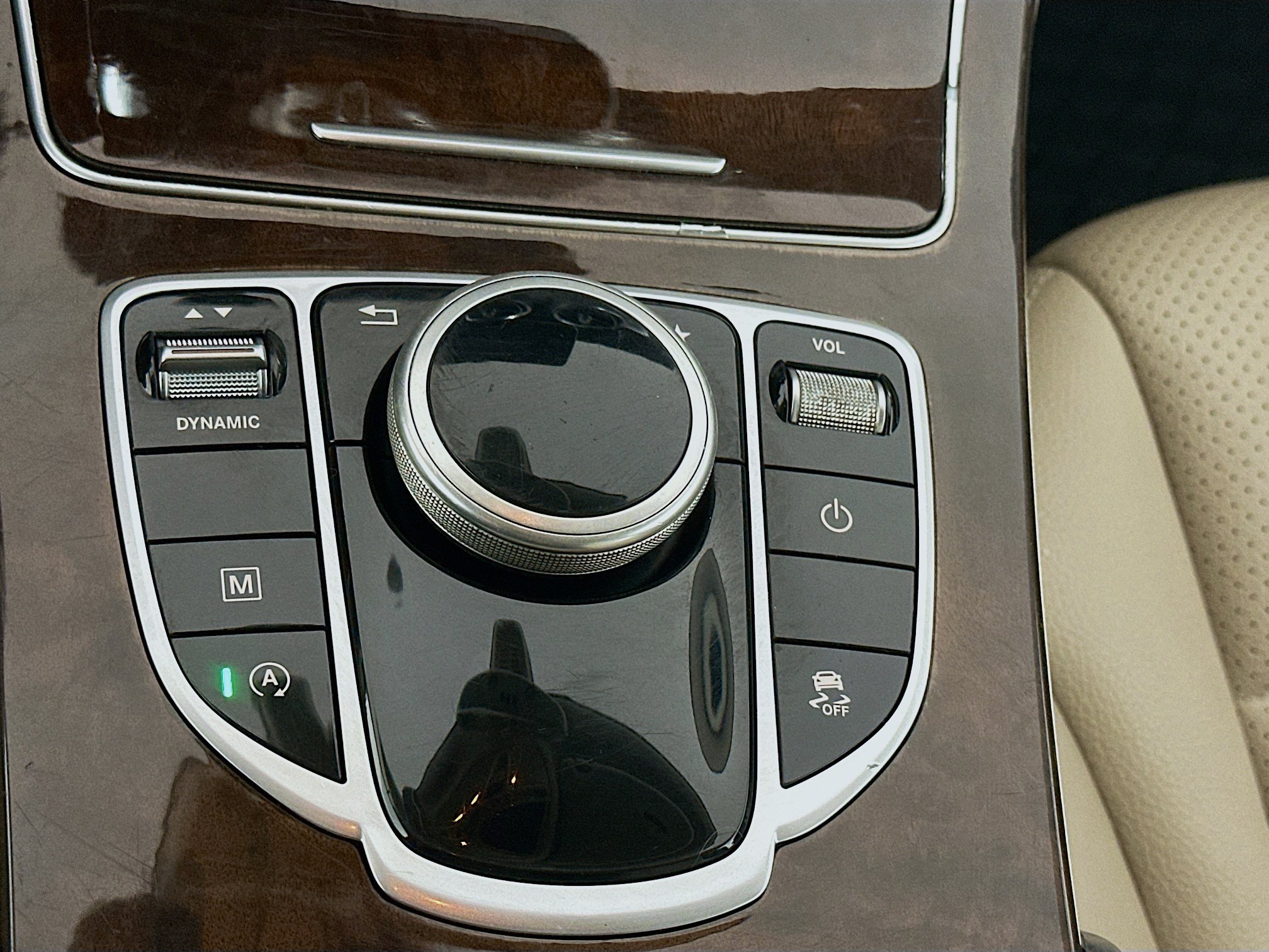 Used 2018 Mercedes-Benz GLC 300 4MATIC Coupe image 26