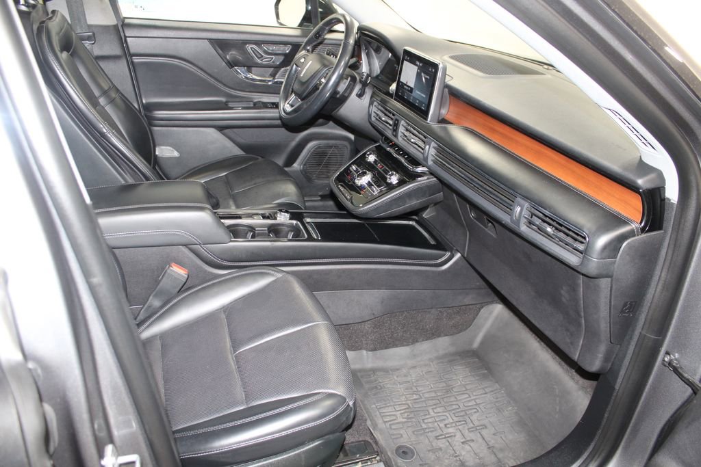 Used 2022 Lincoln Corsair Reserve w/ Elements Package image 29