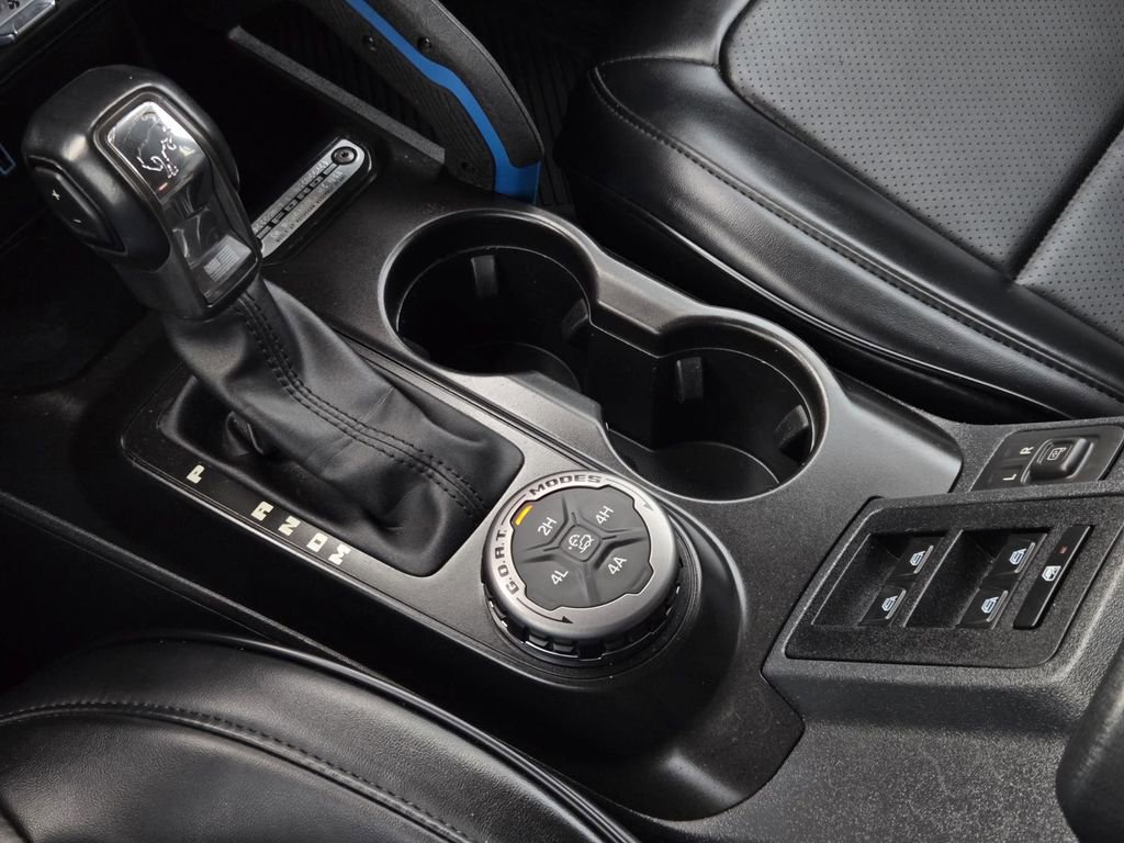 Used 2022 Ford Bronco Outer Banks w/ Sasquatch Package image 23