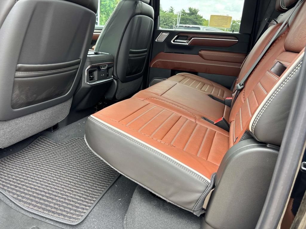 New 2026 GMC Sierra 2500 Denali Ultimate w/ Snow Plow Prep/Camper Package AWD/4WD image 7