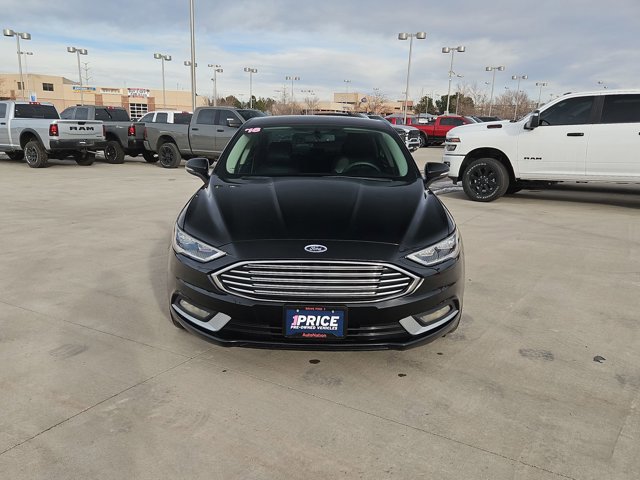Used 2018 Ford Fusion Energi SE image 2