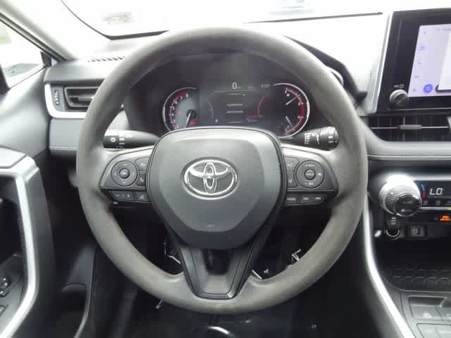 Used 2023 Toyota RAV4 XLE FWD image 14