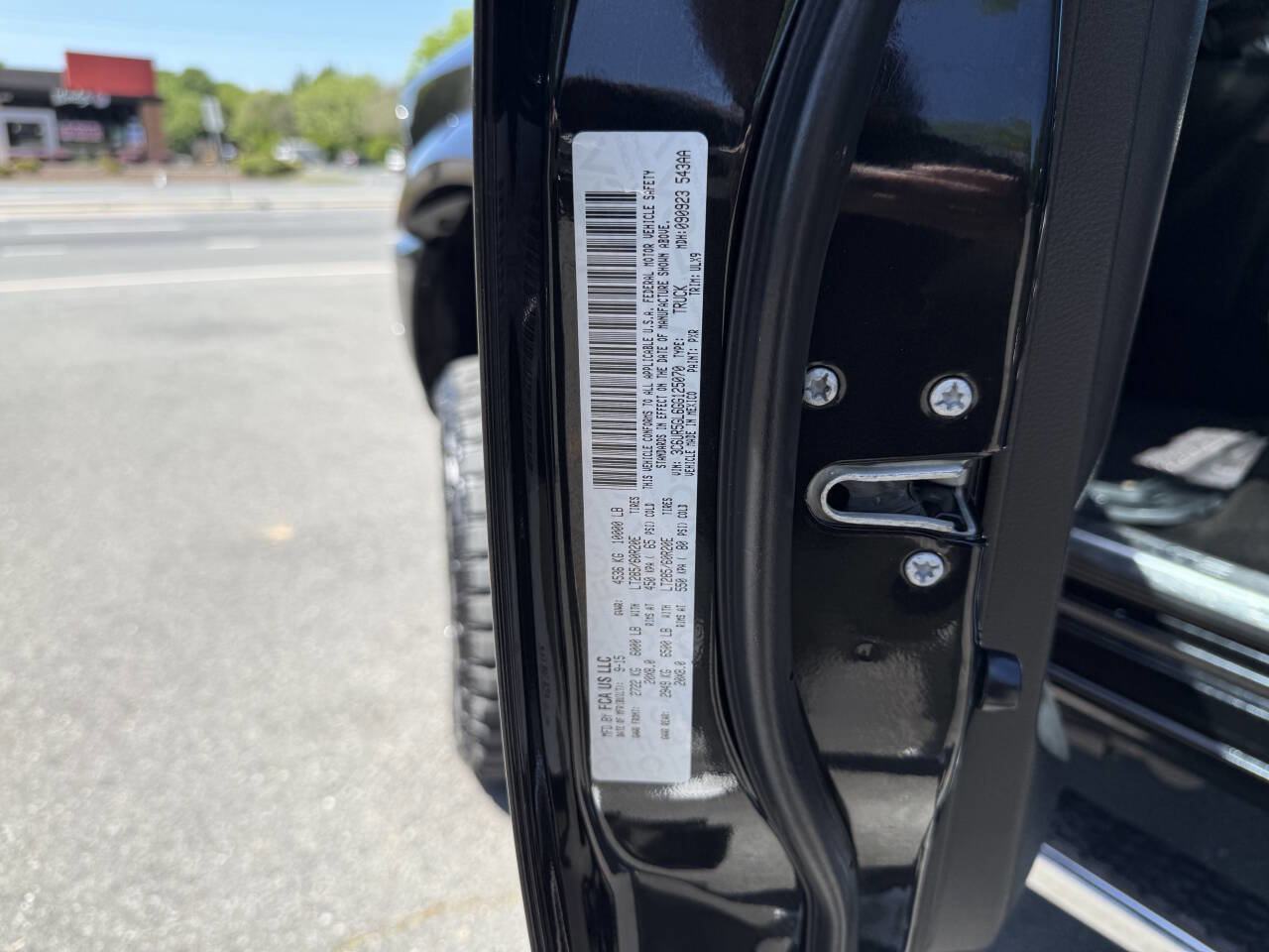 Used 2016 RAM 2500 Limited AWD/4WD image 33