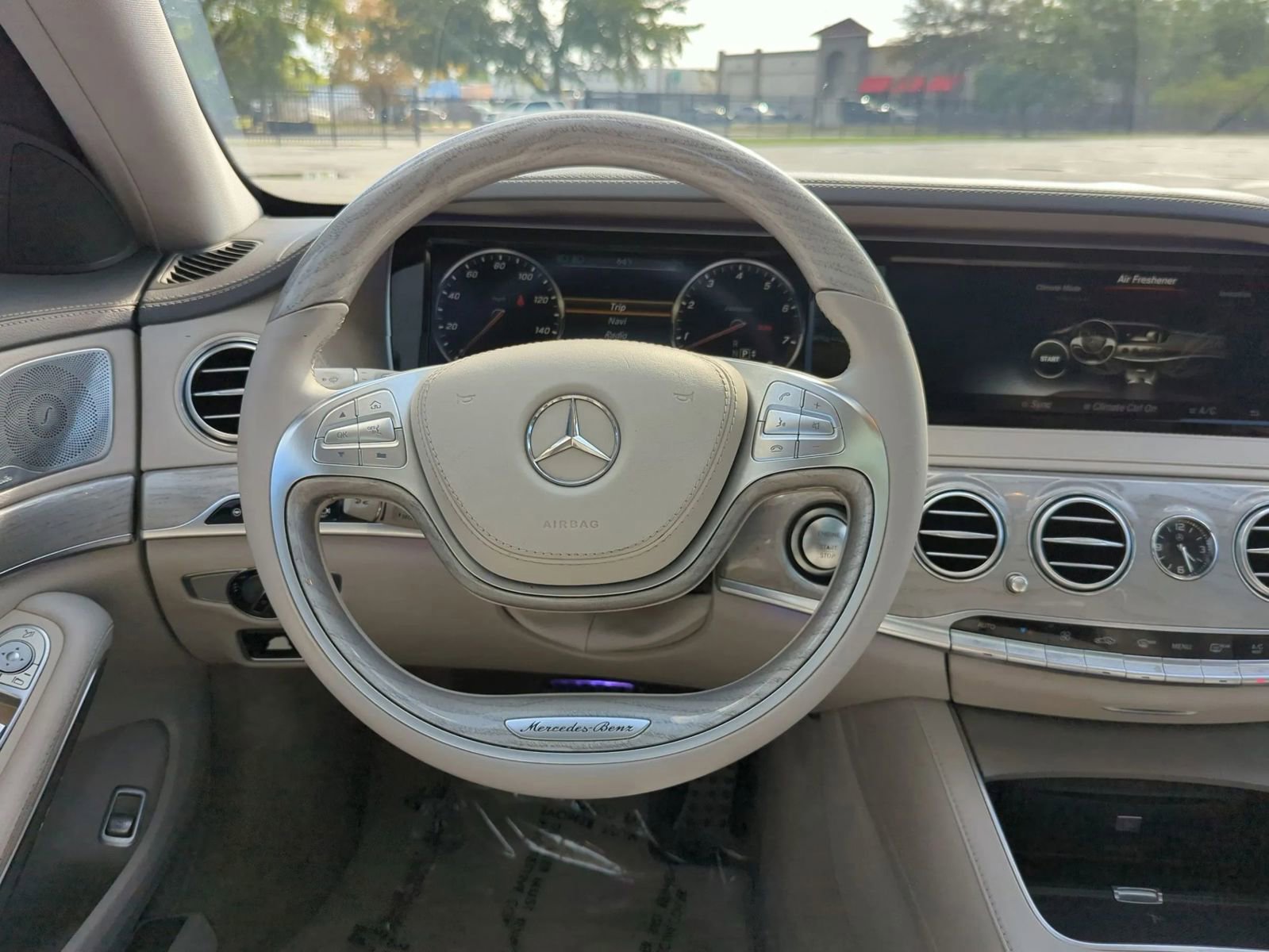 Used 2015 Mercedes-Benz S 550 Sedan image 14
