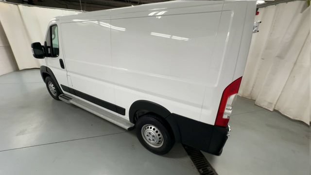Used 2025 RAM ProMaster 2500 w/ U-Haul Equipment Group FWD image 6