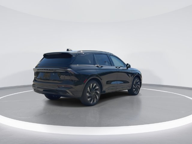 New 2026 Lincoln Nautilus Reserve AWD/4WD image 8