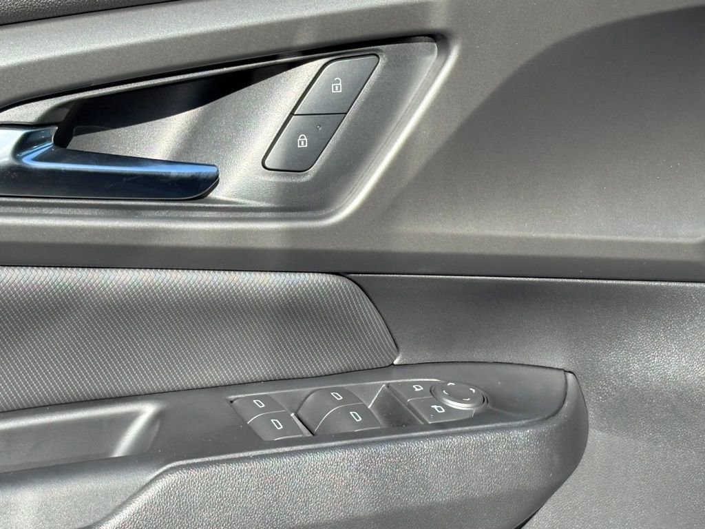 New 2026 Chevrolet Equinox EV LT w/ Midnight Package image 28