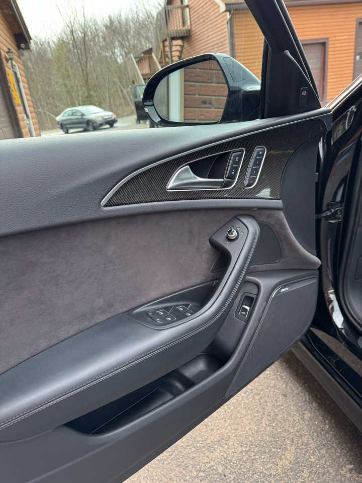 Used 2016 Audi S6 Prestige w/ Prestige Package image 6