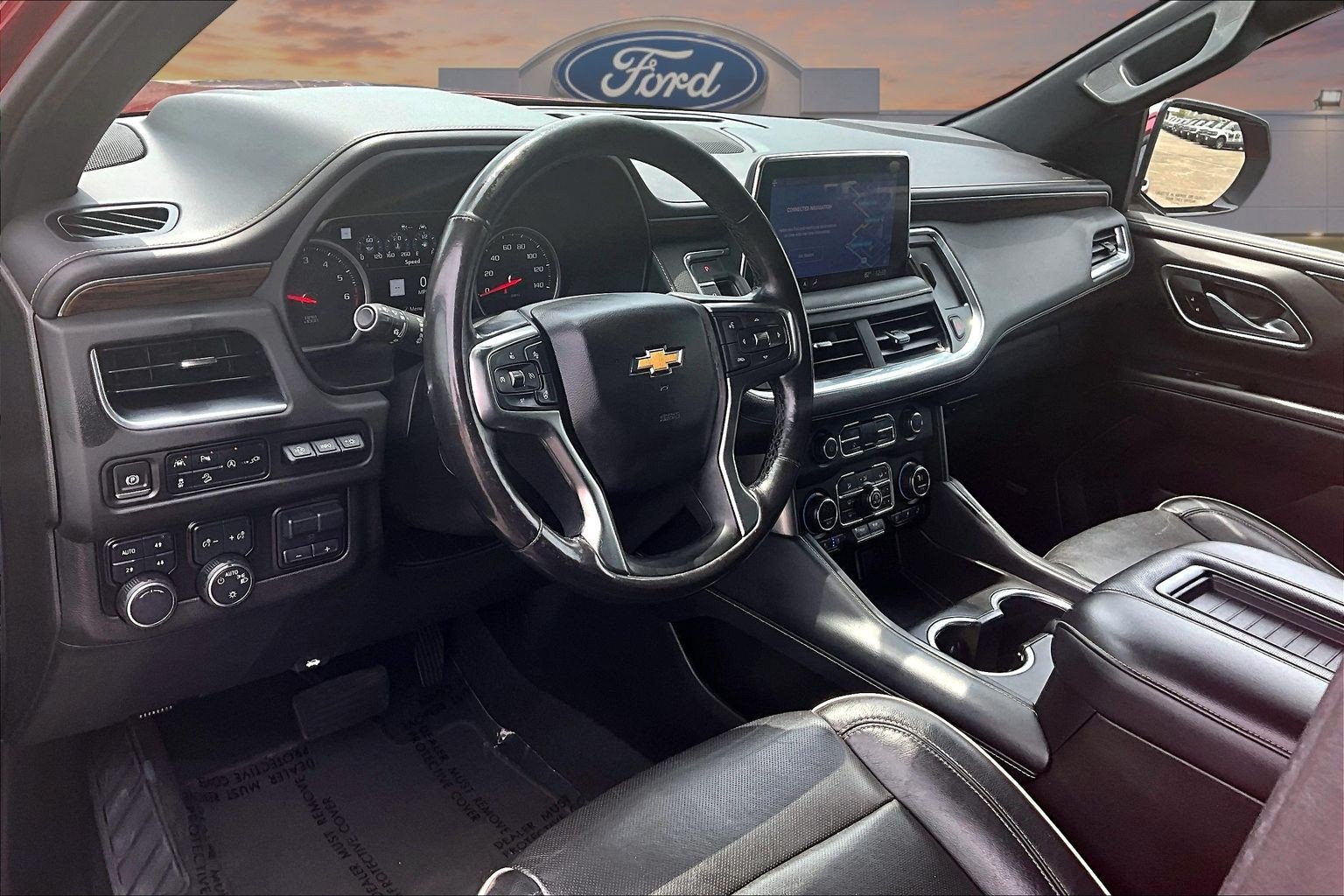 Used 2021 Chevrolet Suburban Premier w/ Premium Package AWD/4WD image 14