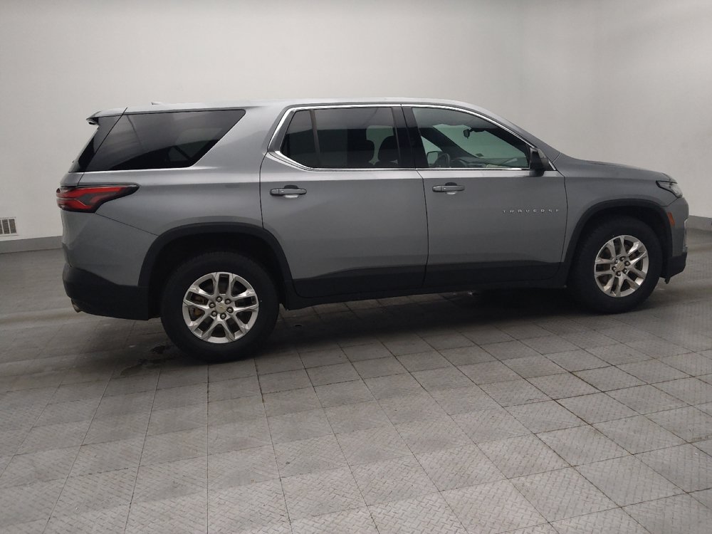 Used 2023 Chevrolet Traverse LS FWD image 10
