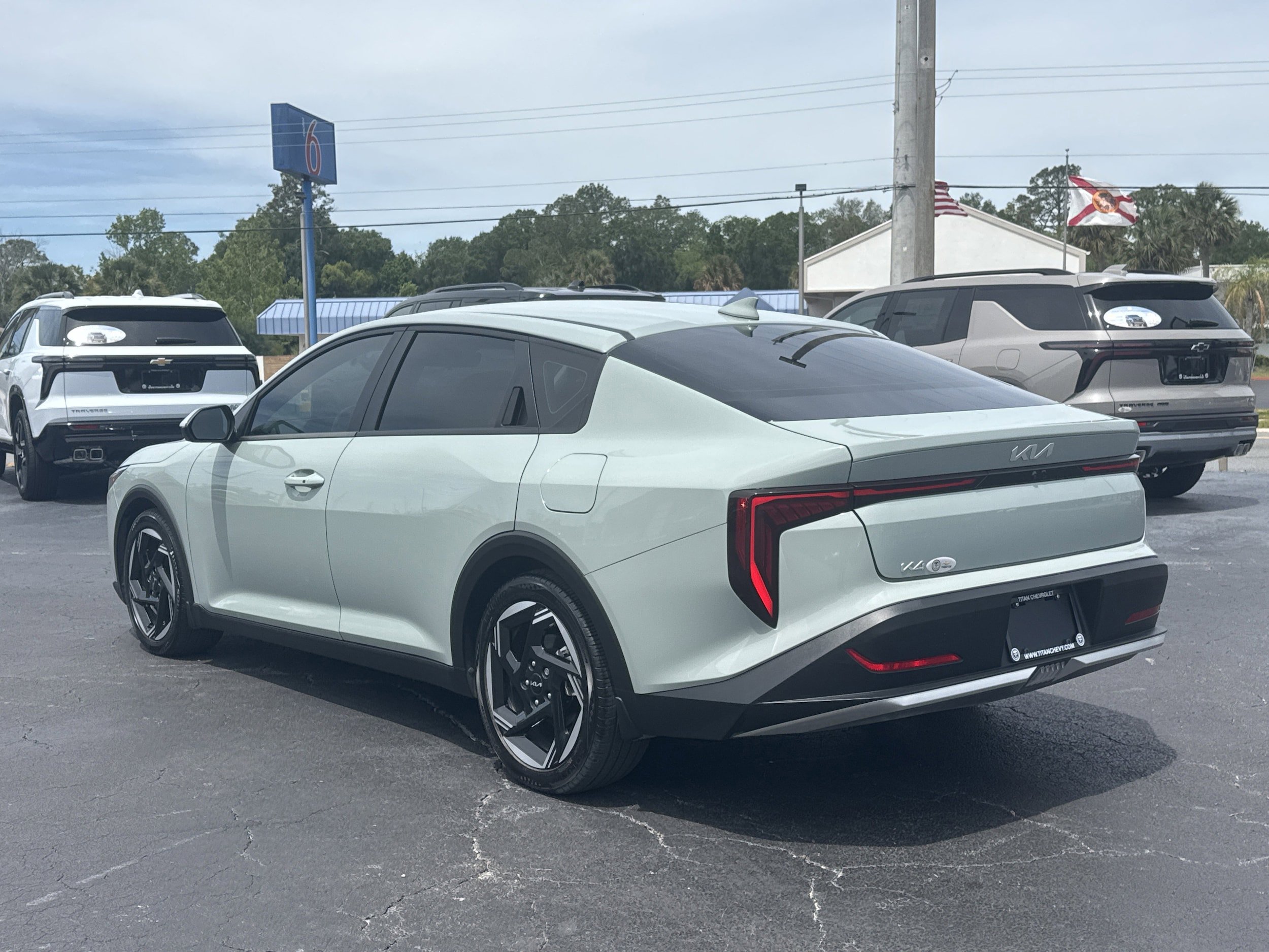 Used 2025 Kia K4 EX FWD image 6