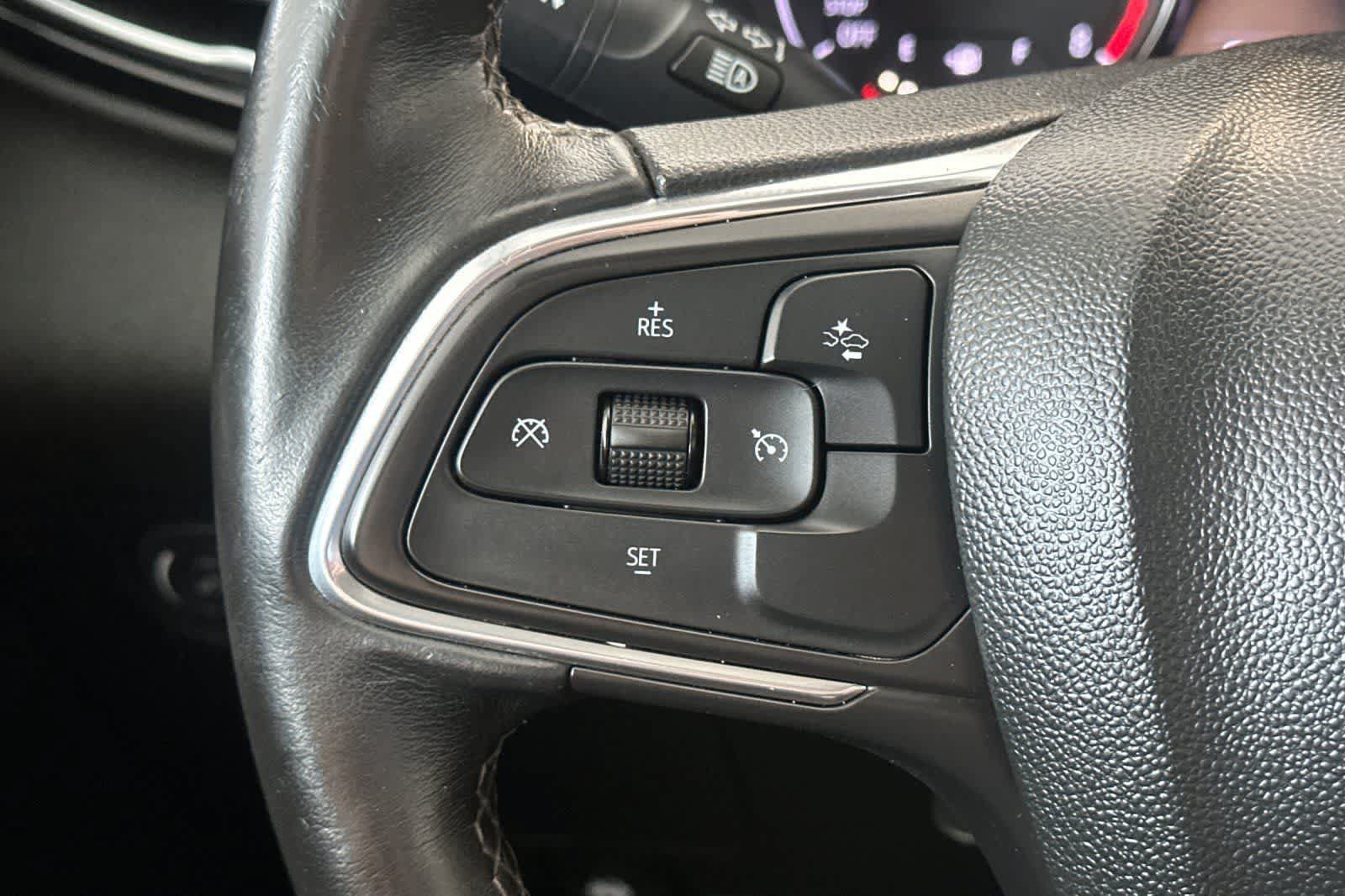 Used 2021 Buick Encore GX Select AWD/4WD image 25