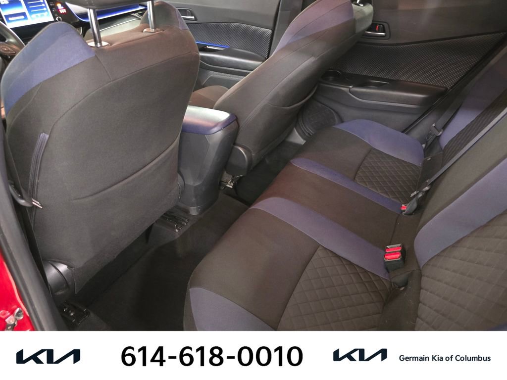 Used 2020 Toyota C-HR XLE image 20