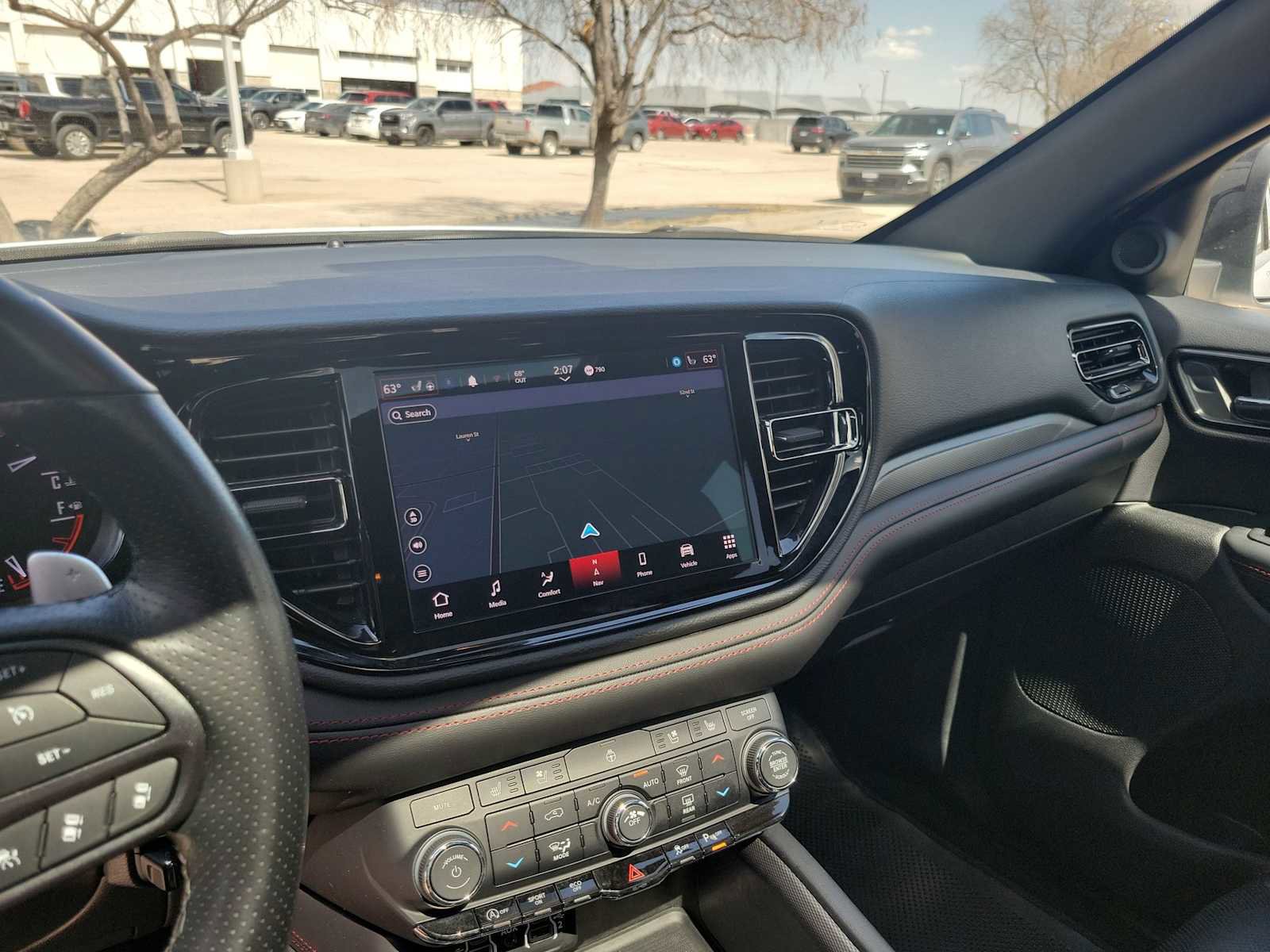 Used 2024 Dodge Durango GT image 24