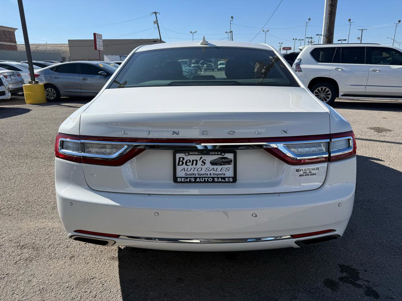 Used 2020 Lincoln Continental image 7