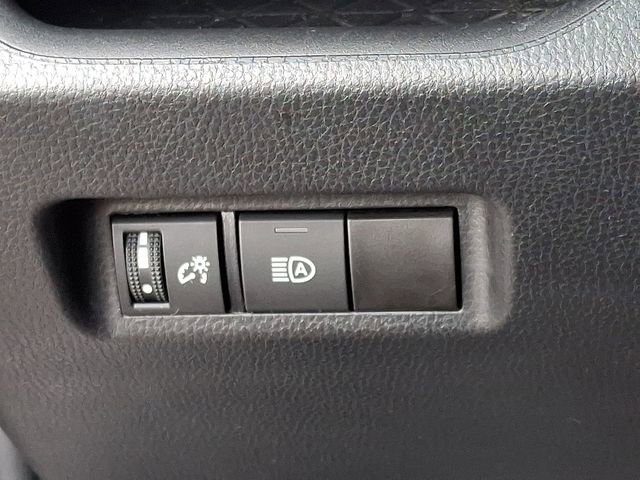 Used 2024 Toyota RAV4 LE image 27