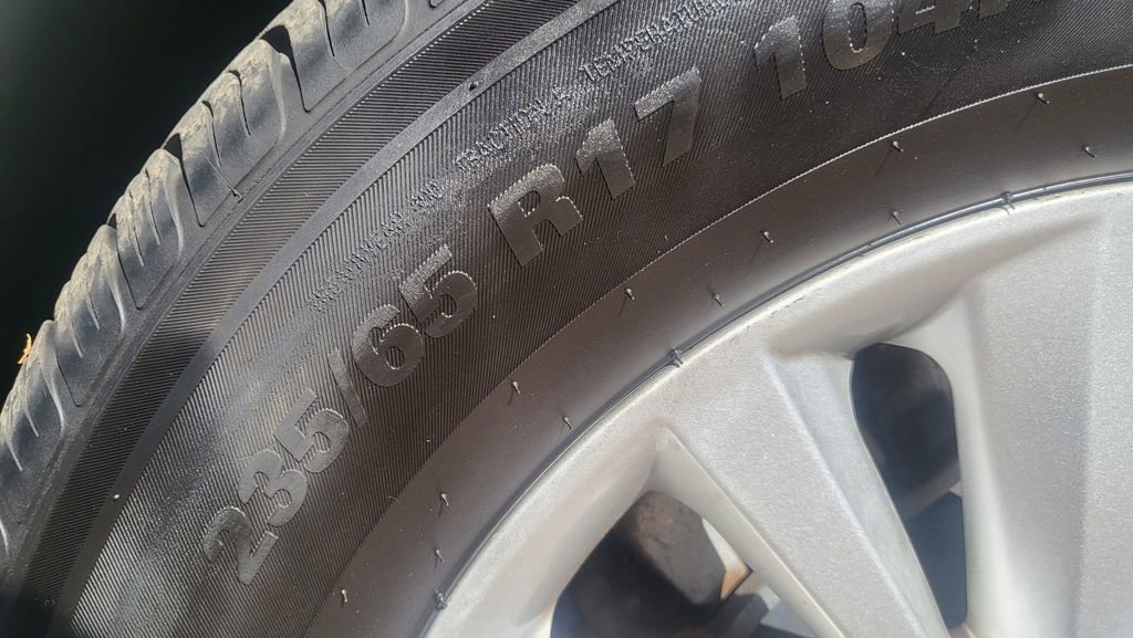 Used 2018 Kia Sedona L image 15