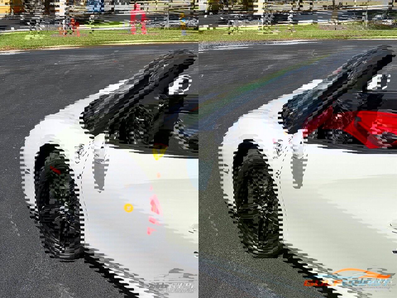 Used 2018 Ferrari 488 Spider RWD image 48