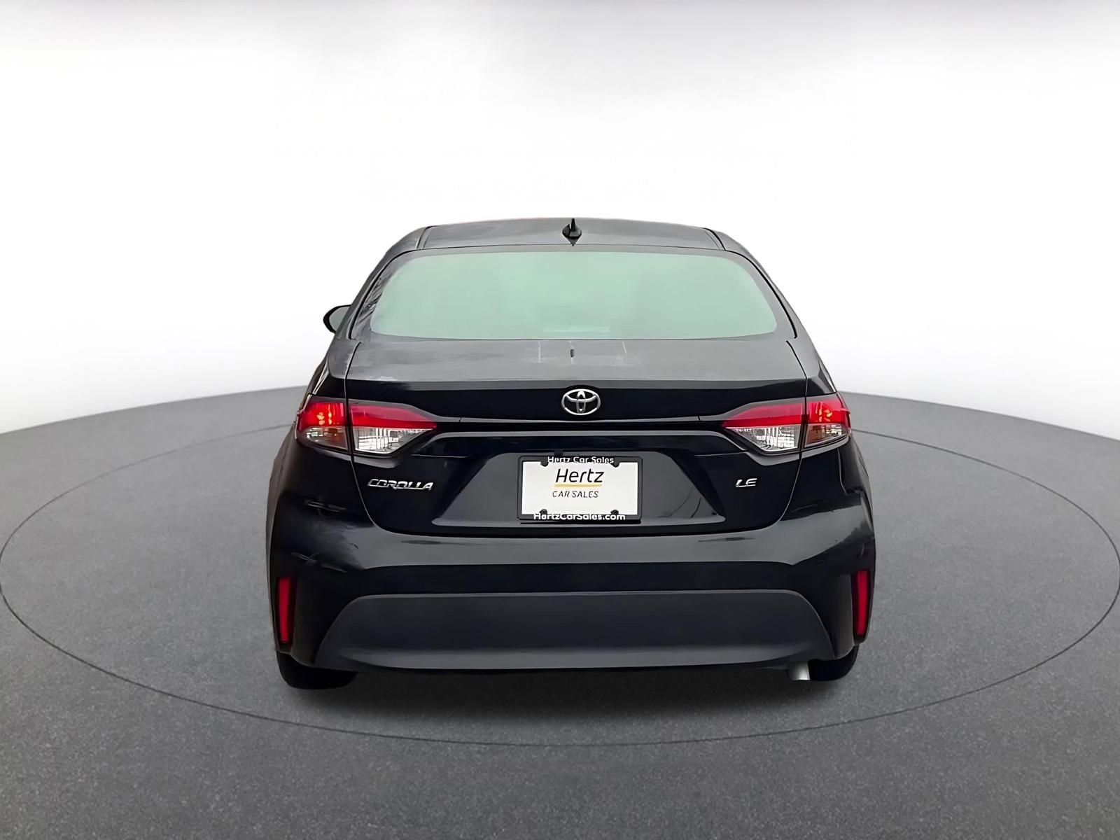 Used 2025 Toyota Corolla LE image 12