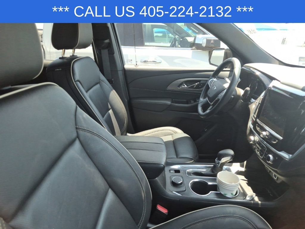 Used 2023 Chevrolet Traverse Premier w/ Redline Edition FWD image 27